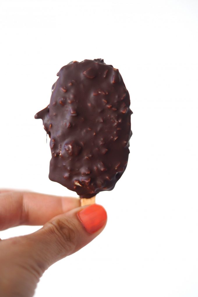 Snickersis