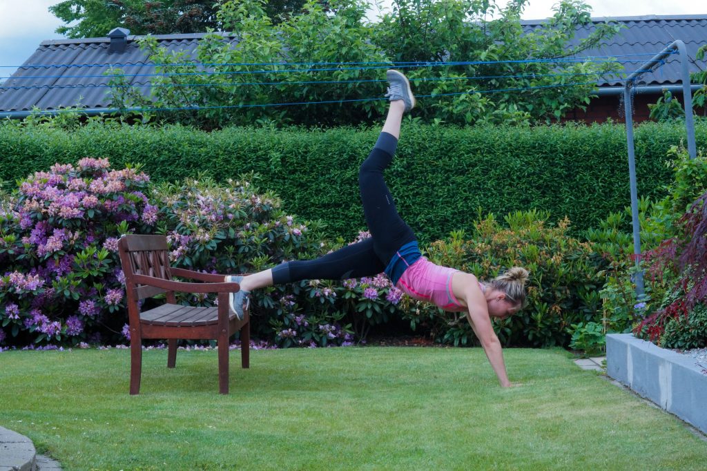 træning på bænk træning på bænk