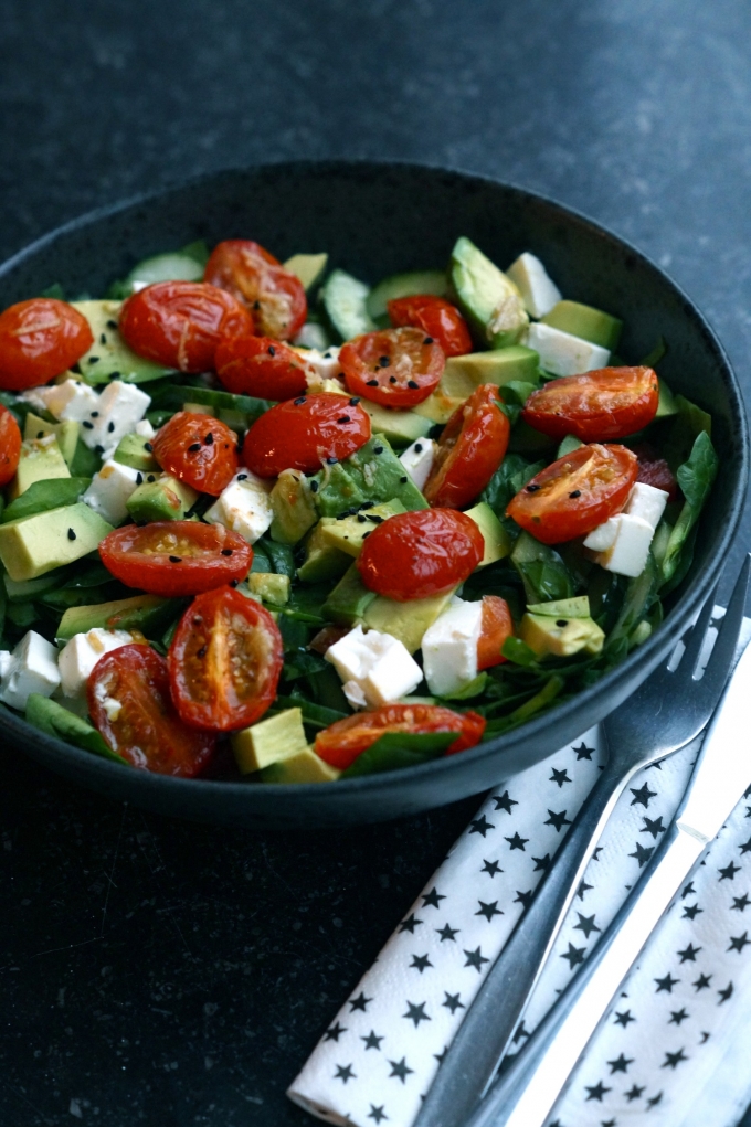 salat med bagte hvidløgstomater salat med bagte hvidløgstomater