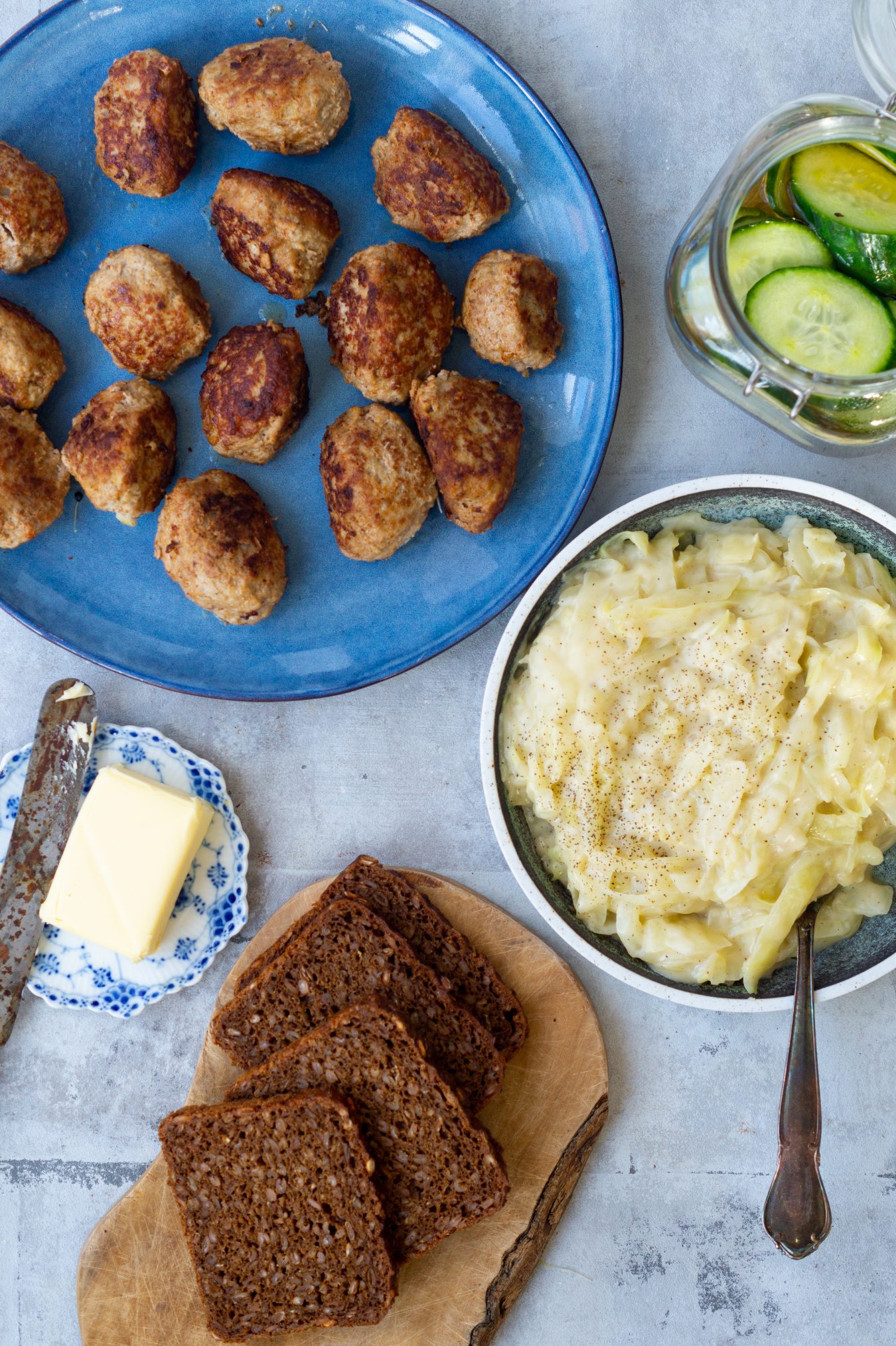 Frikadeller - Nem Og Hurtig Opskrift På De Bedste Frikadunser