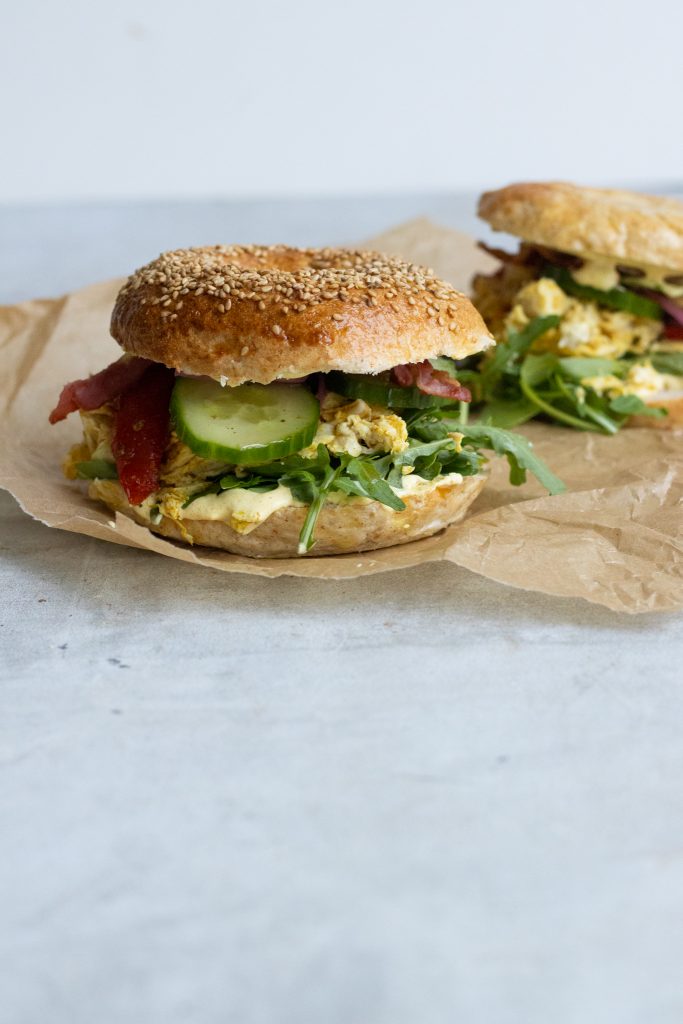 Bagels med krydret karrykylling Bagels med krydret karrykylling