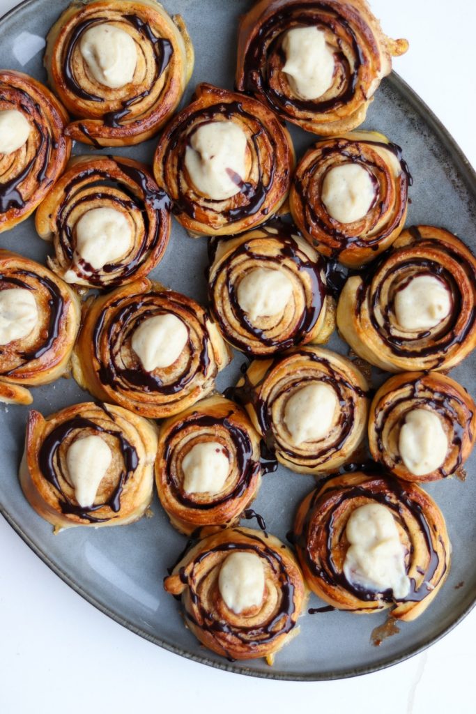 Kanelsnegle med creme