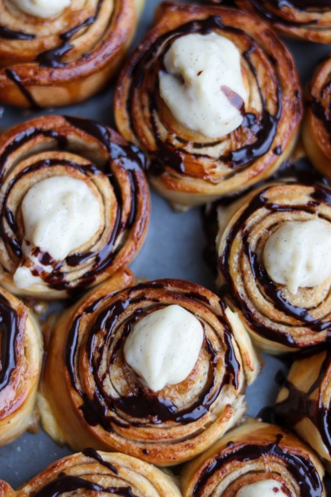 Kanelsnegle med creme