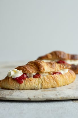 fastelavnsboller med jordbær