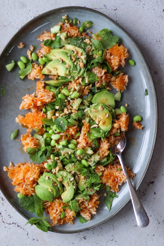 Salat med fried rice