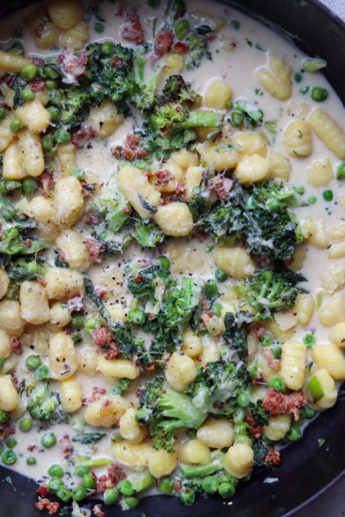 Gnocchi med broccoli og flødeost