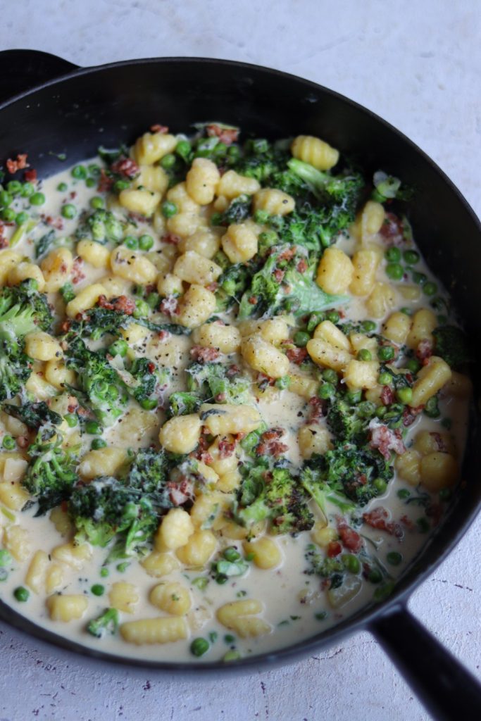 Gnocchi med broccoli og flødeost