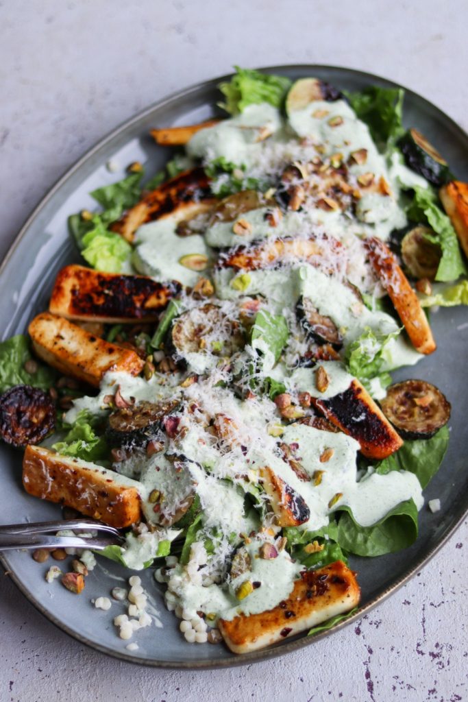 Salat med grillet squash