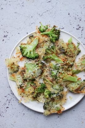 Broccolichips med ost