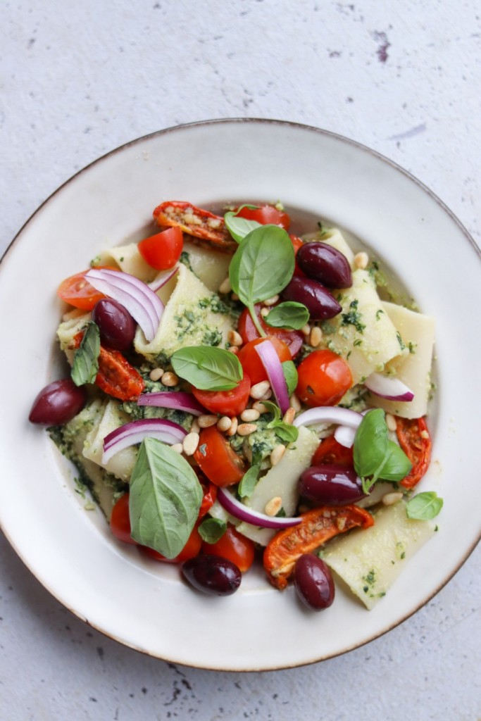 Pasta pesto med salvie 