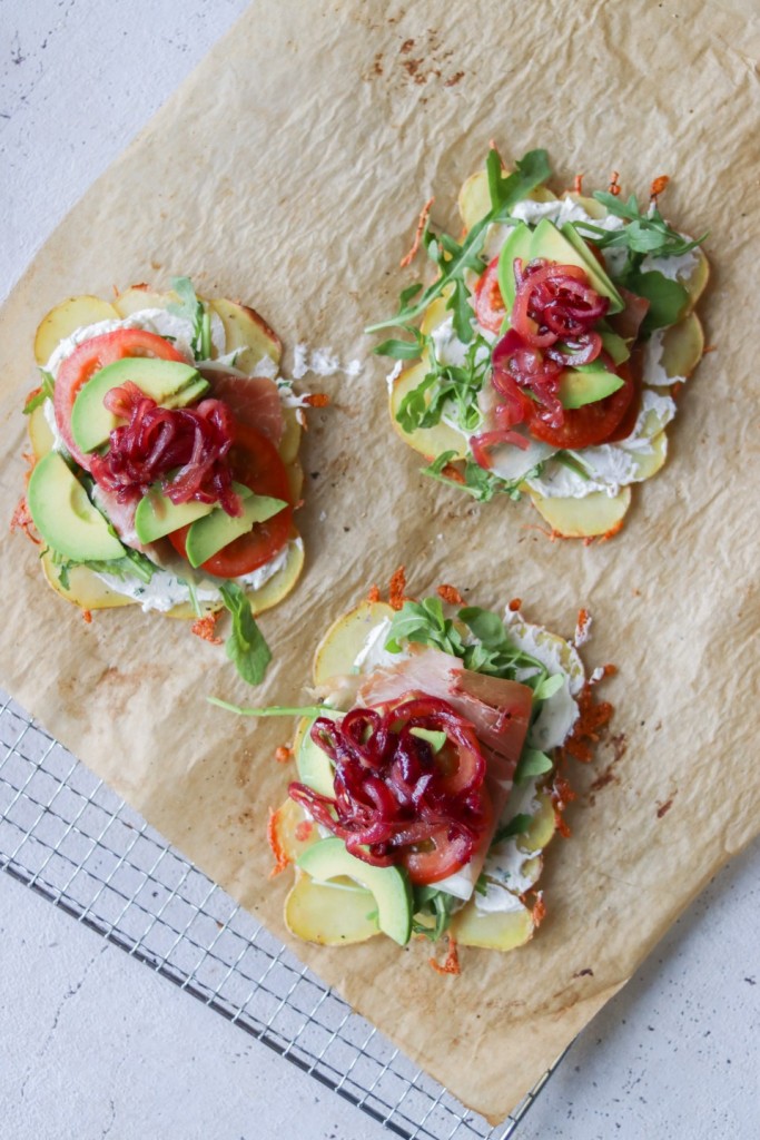 Kartoffelwraps med løgkompot