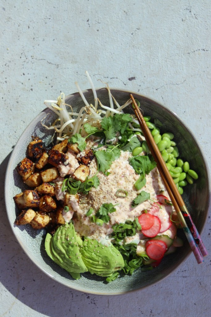 Kimchi poke bowl