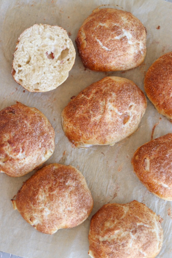 Opskrift på æbleboller med kanel