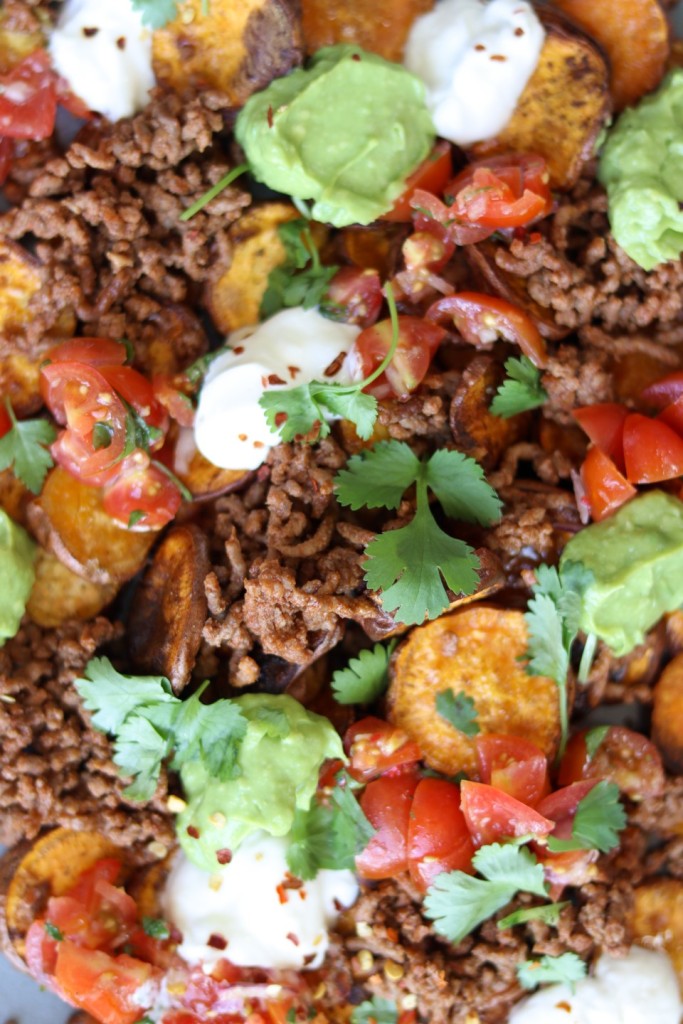 sød kartoffel nachos med toppings